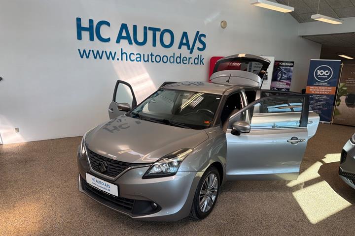 Grå Suzuki Baleno fra 2018