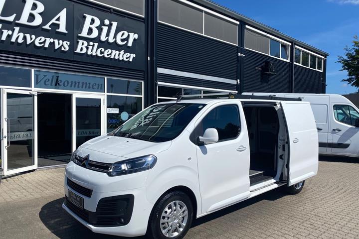 Hvid Citroën Jumpy fra 2021