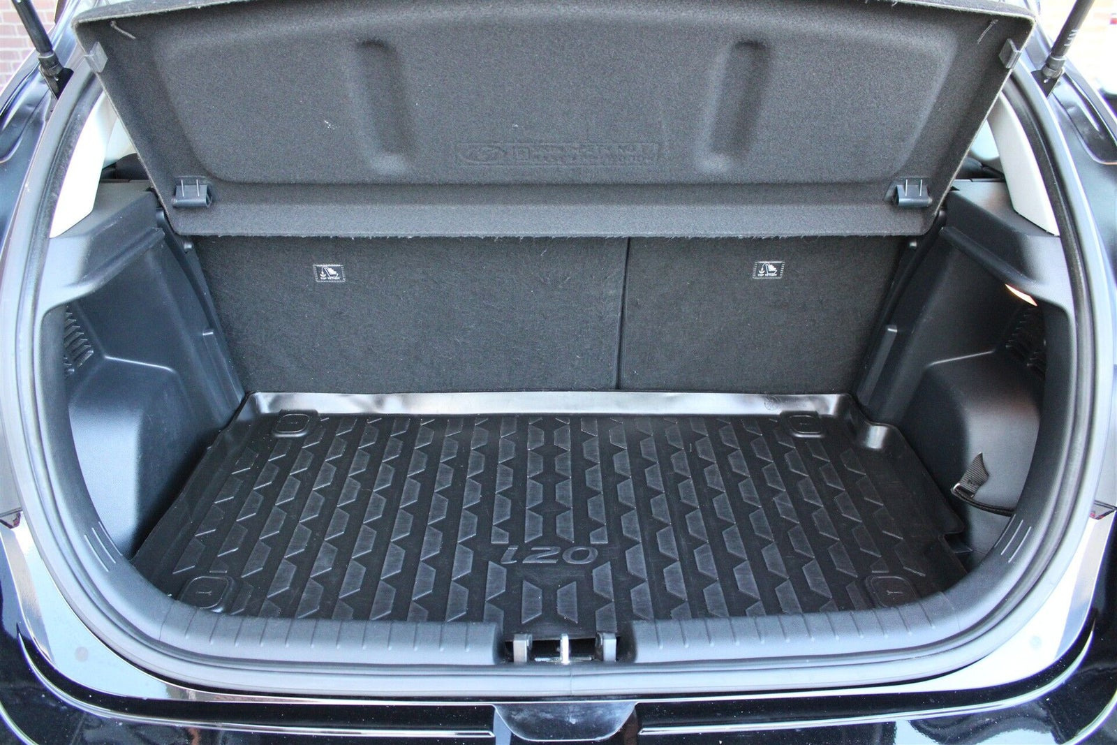 Sort Hyundai i20 fra 2021