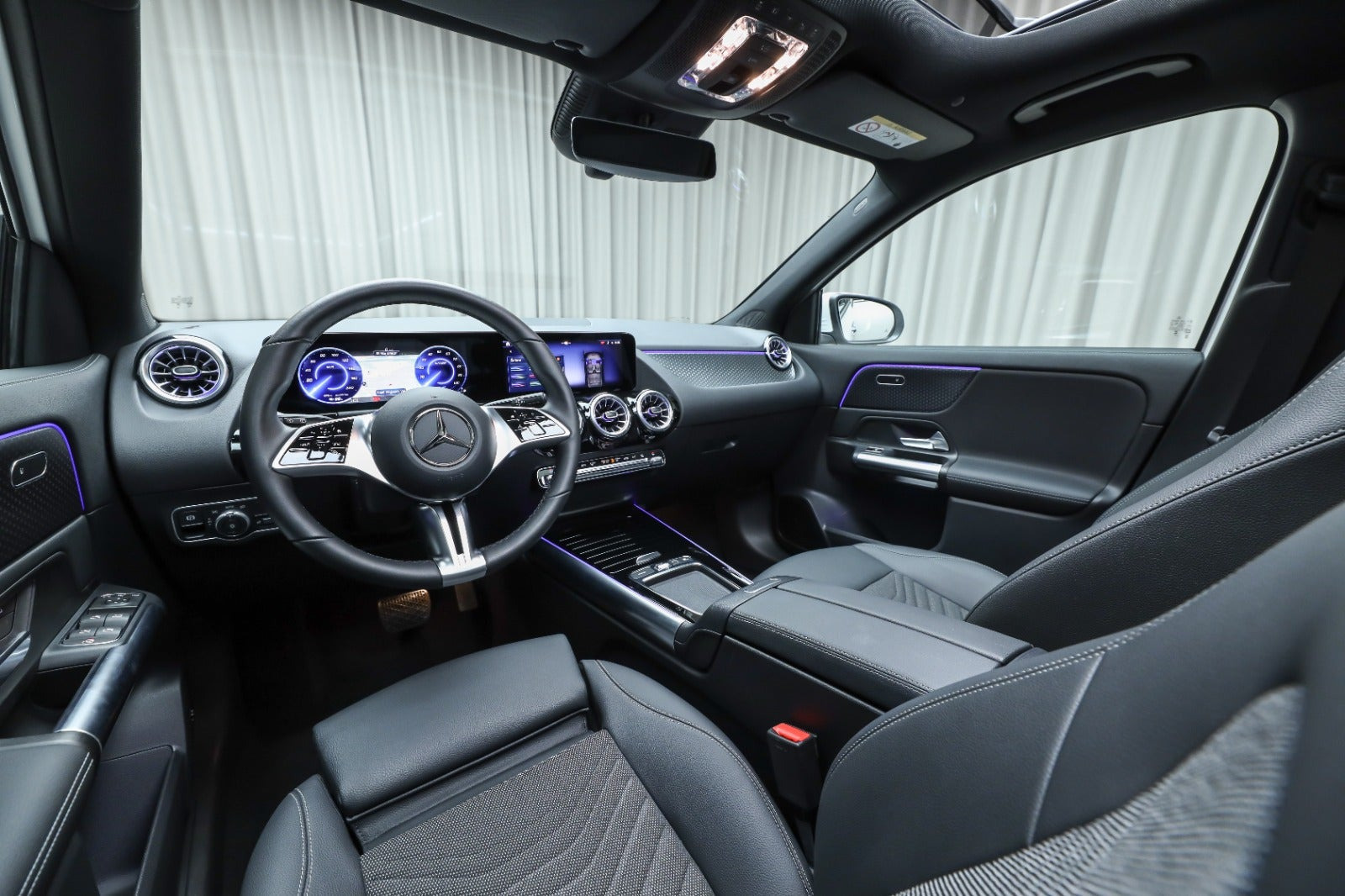 Hvid Mercedes EQA250+ fra 2026
