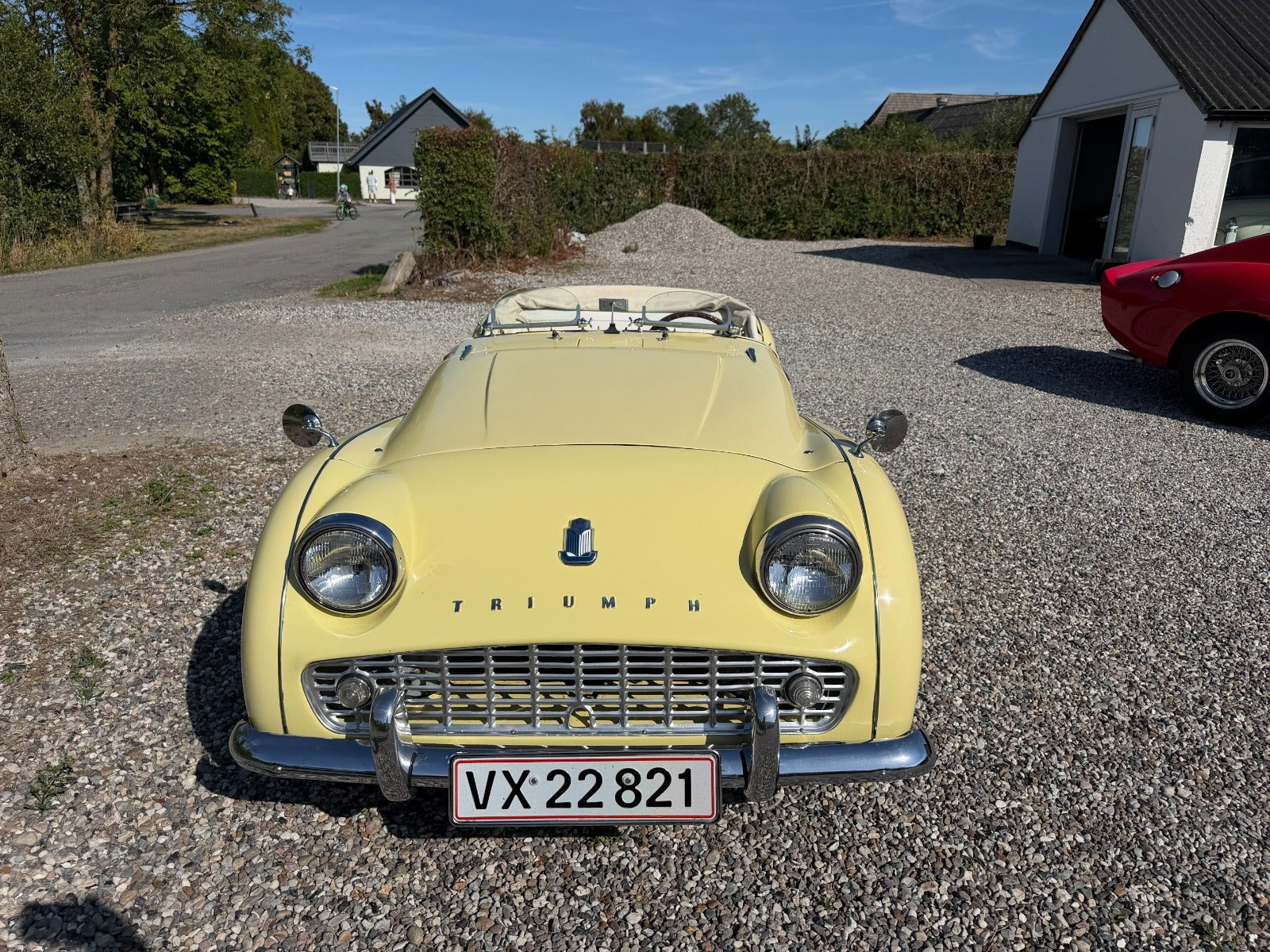 Gul Triumph TR3A fra 1960