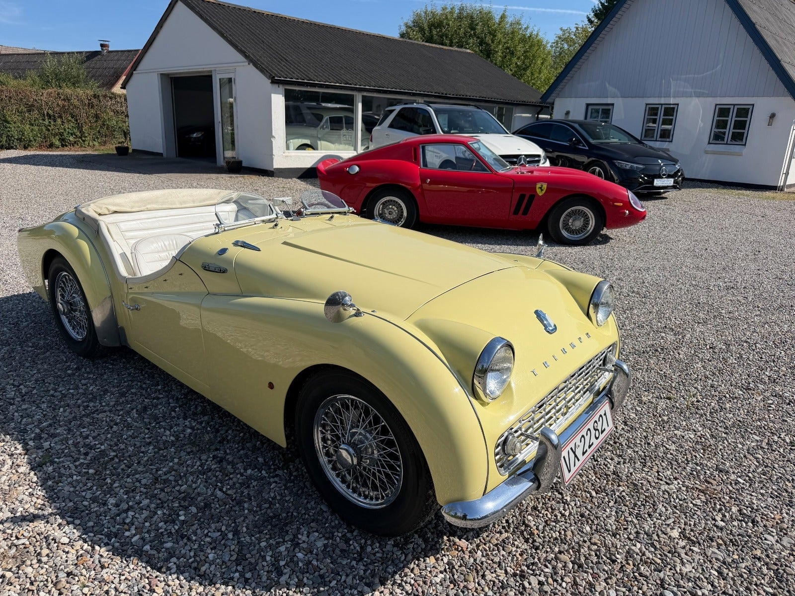 Gul Triumph TR3A fra 1960
