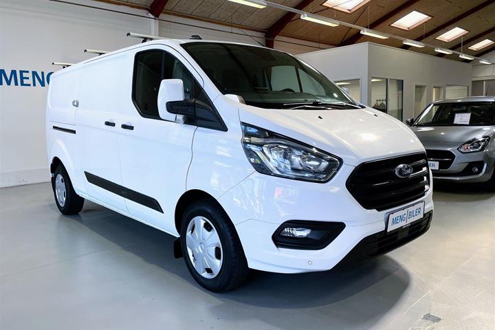 Hvid Ford Transit Custom fra 2022