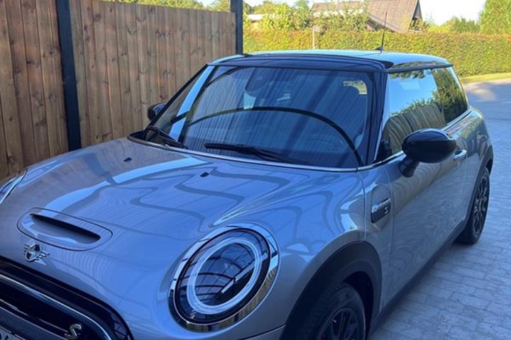 undefined Mini Cooper SE fra 2023