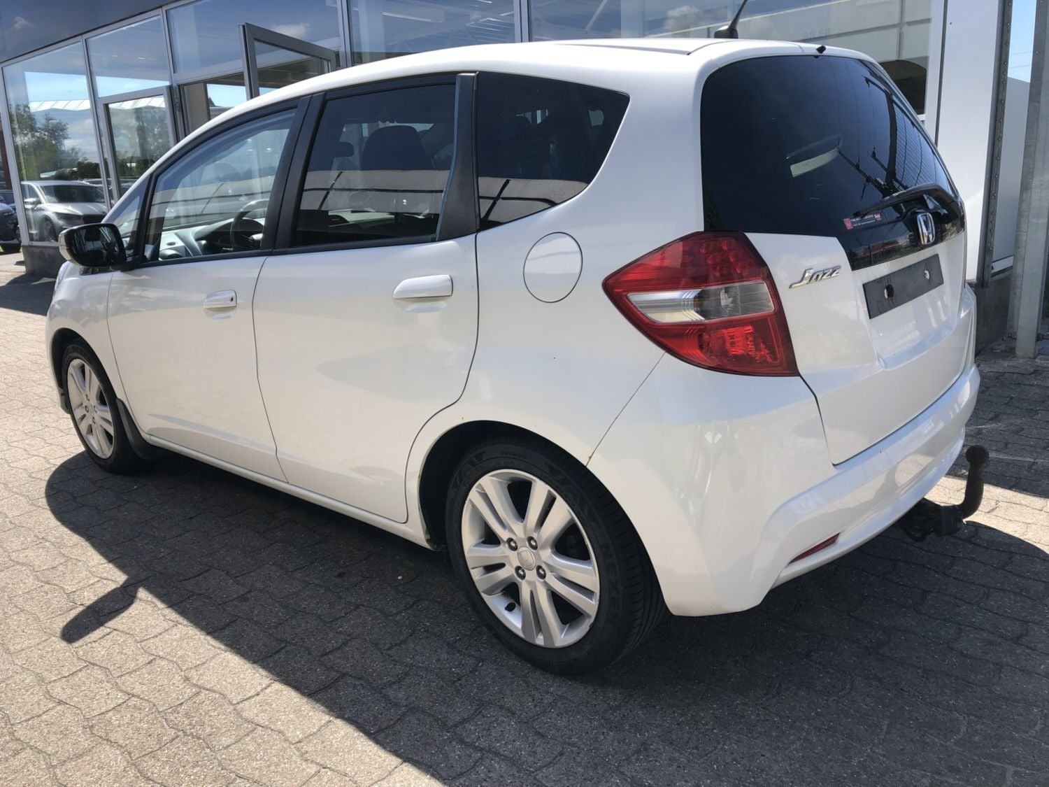 Hvid Honda Jazz fra 2013