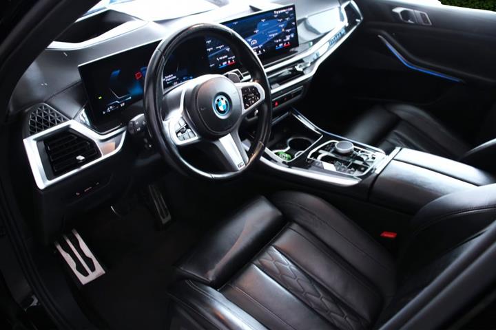 undefined BMW X5 fra 2024