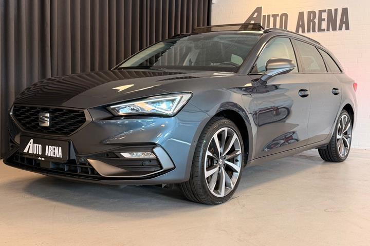 Grå Seat Leon fra 2021