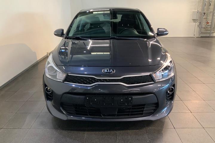Grå Kia Rio fra 2018