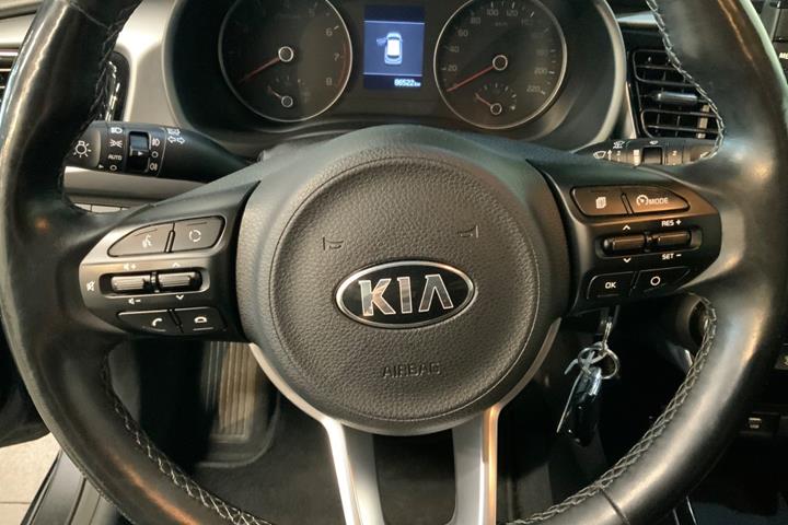 Grå Kia Rio fra 2018