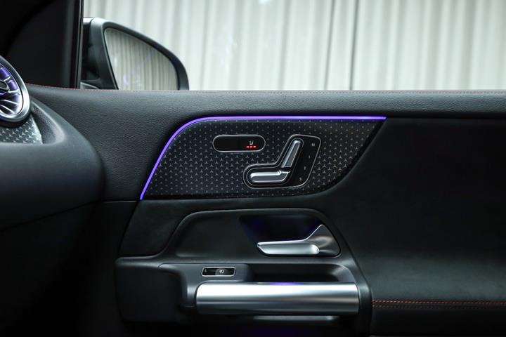 Sort Mercedes EQA250+ fra 2026