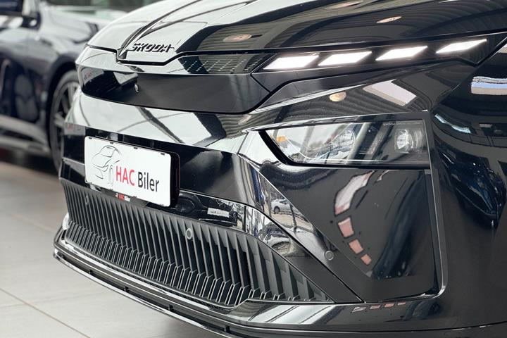 Sort Skoda Enyaq fra 2026