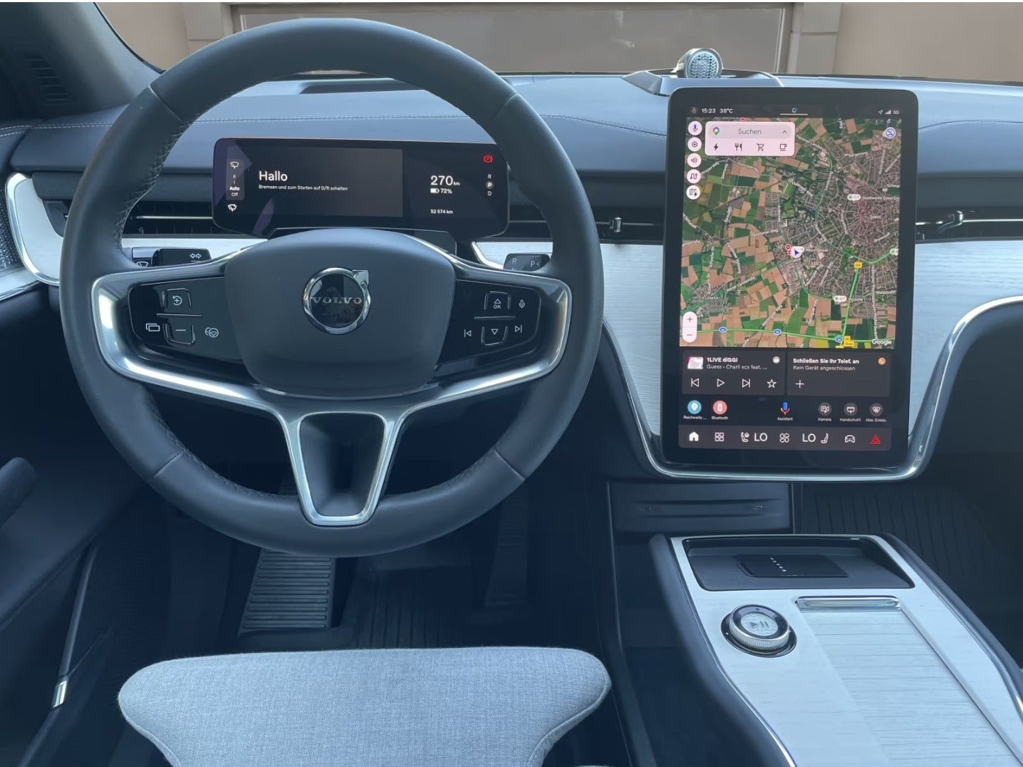 Sort Volvo EX90 fra 2024
