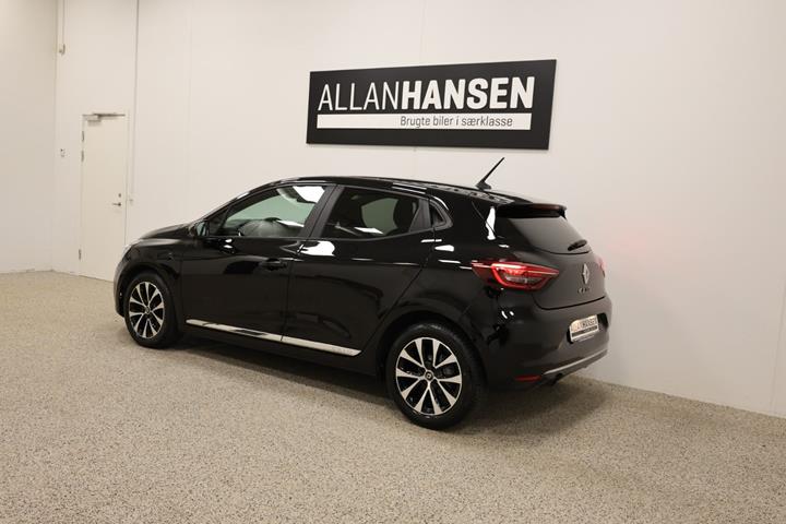 Sort Renault Clio V fra 2020