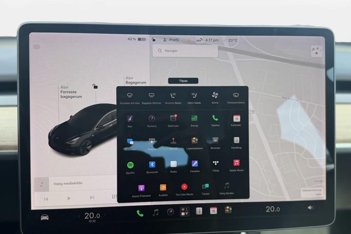 Sort Tesla Model 3 fra 2019