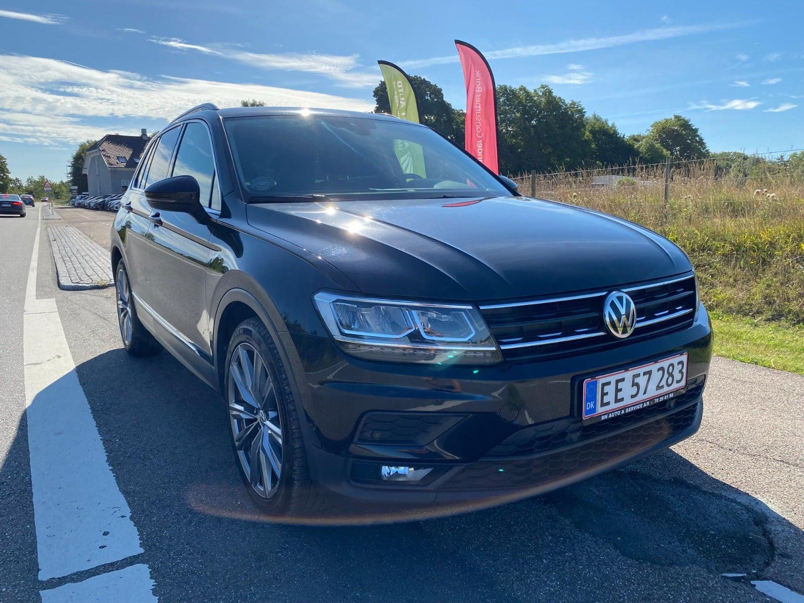Sort VW Tiguan fra 2019