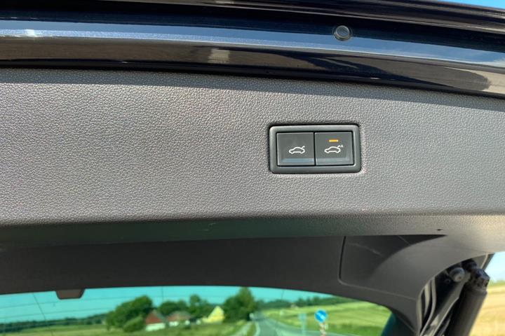 Sort VW Tiguan fra 2019