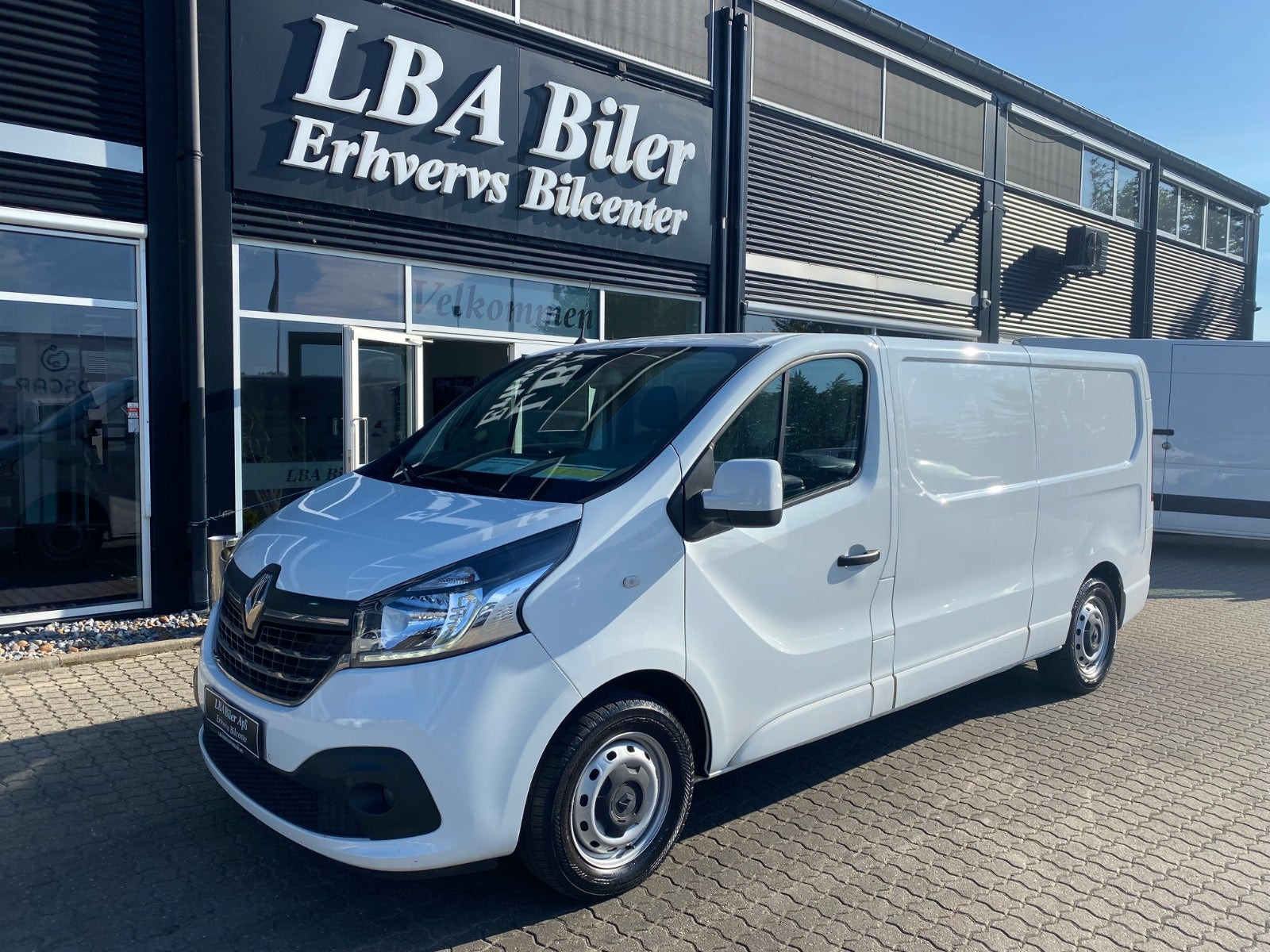 Renault Trafic T29 2,0 dCi 145 L2H1 EDC