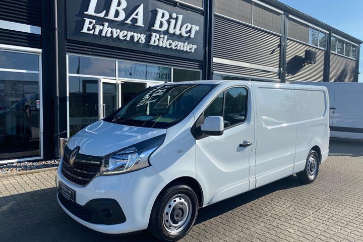 Hvid Renault Trafic T29 fra 2022