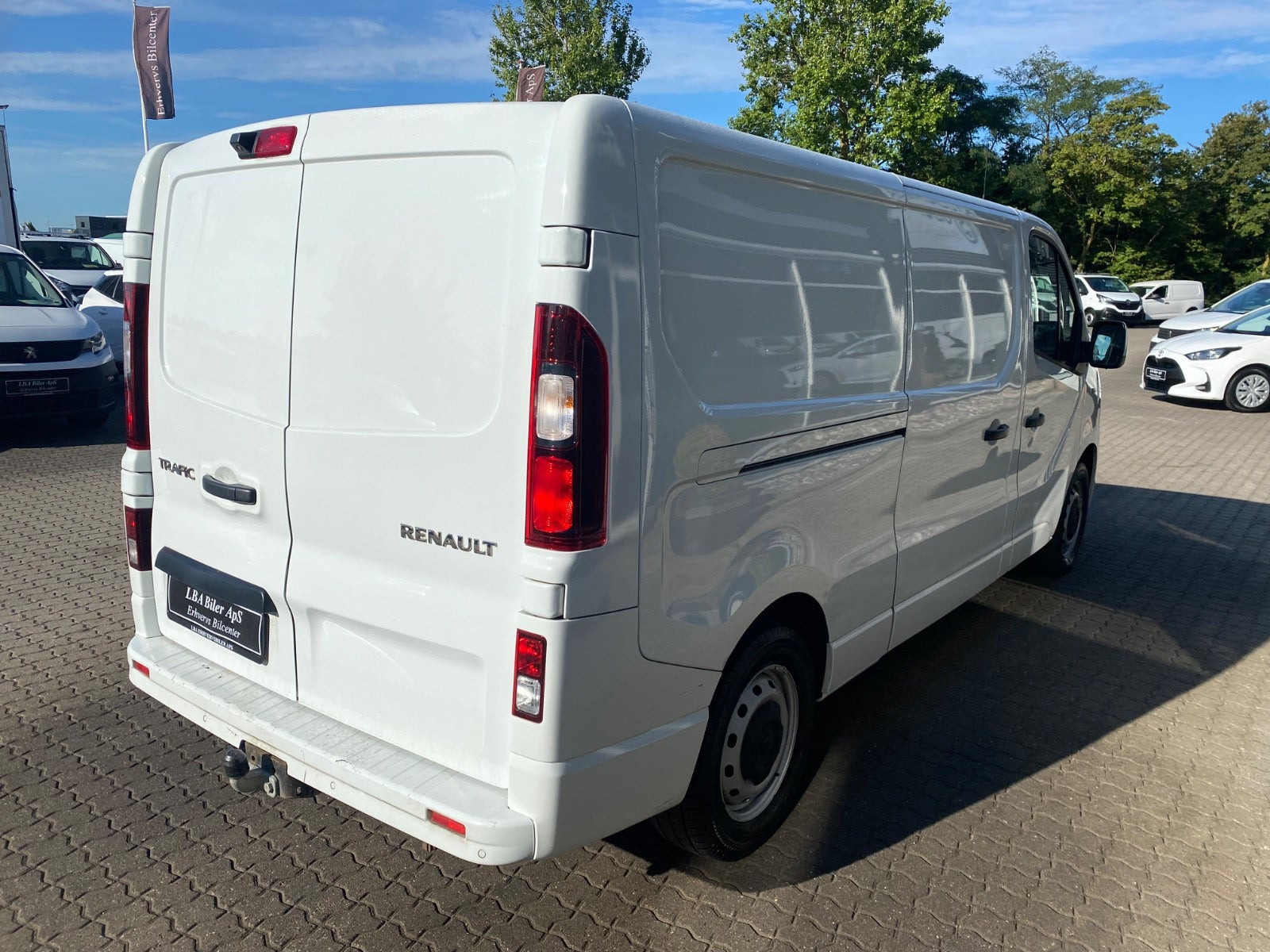 Hvid Renault Trafic T29 fra 2022