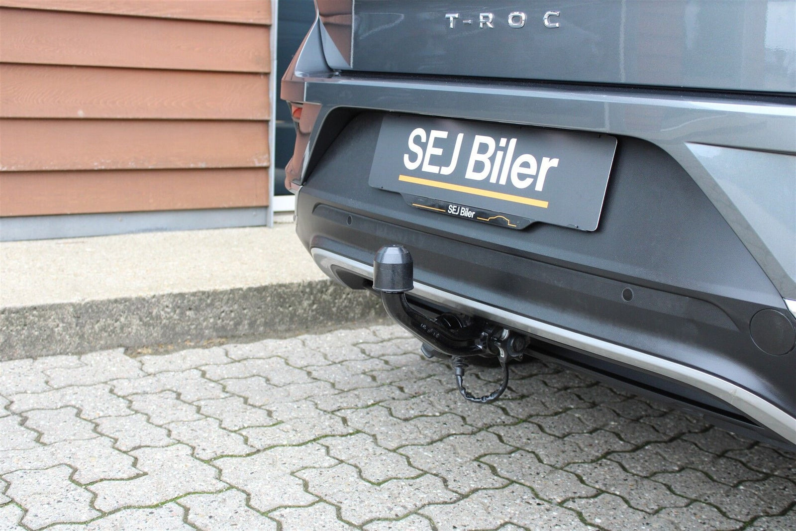 Grå VW T-Roc fra 2019