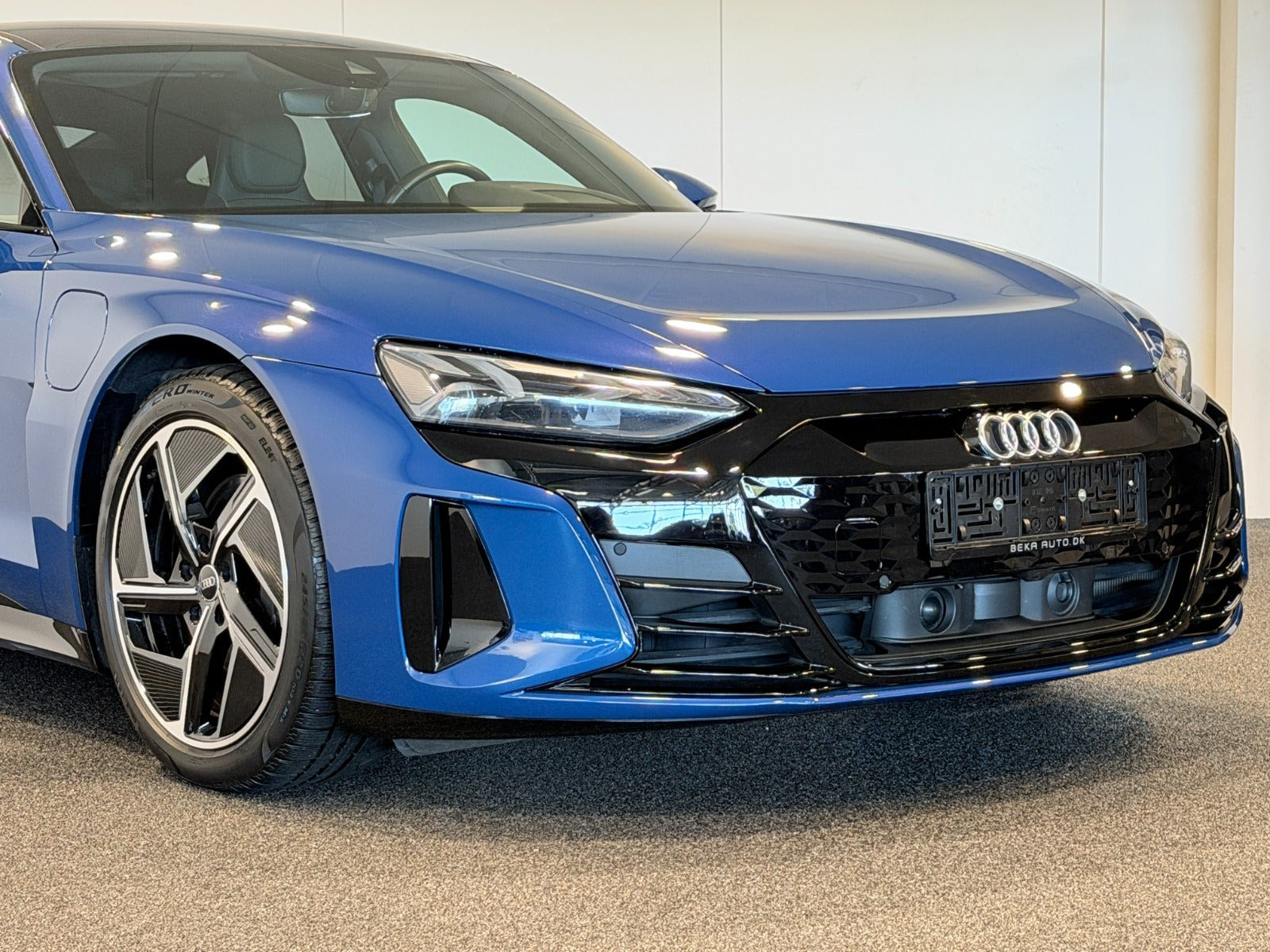 Blå Audi e-tron GT fra 2021