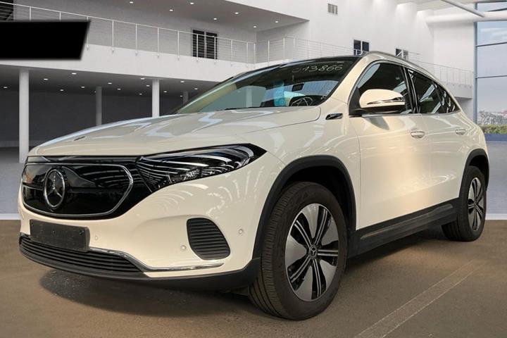 Hvid Mercedes EQA250 fra 2021