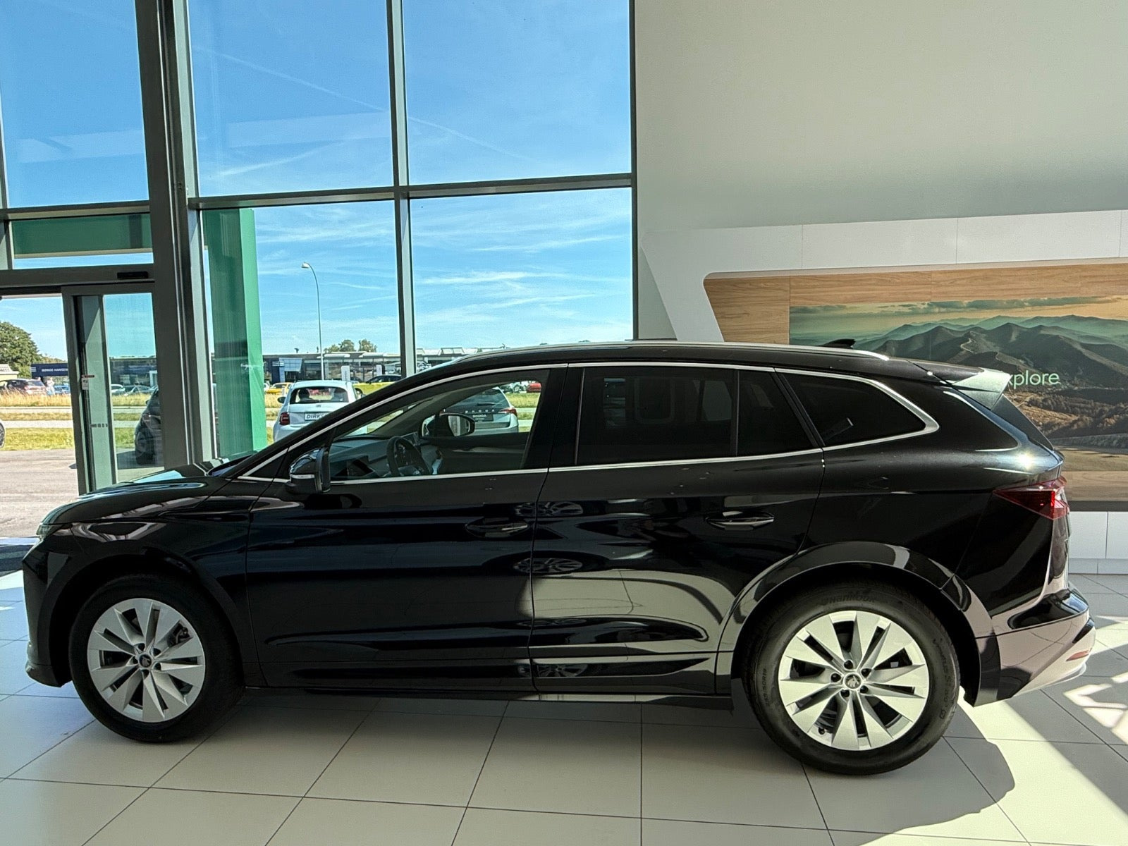 Sort Skoda Enyaq fra 2027