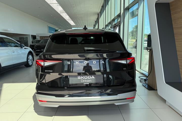 Sort Skoda Enyaq fra 2027