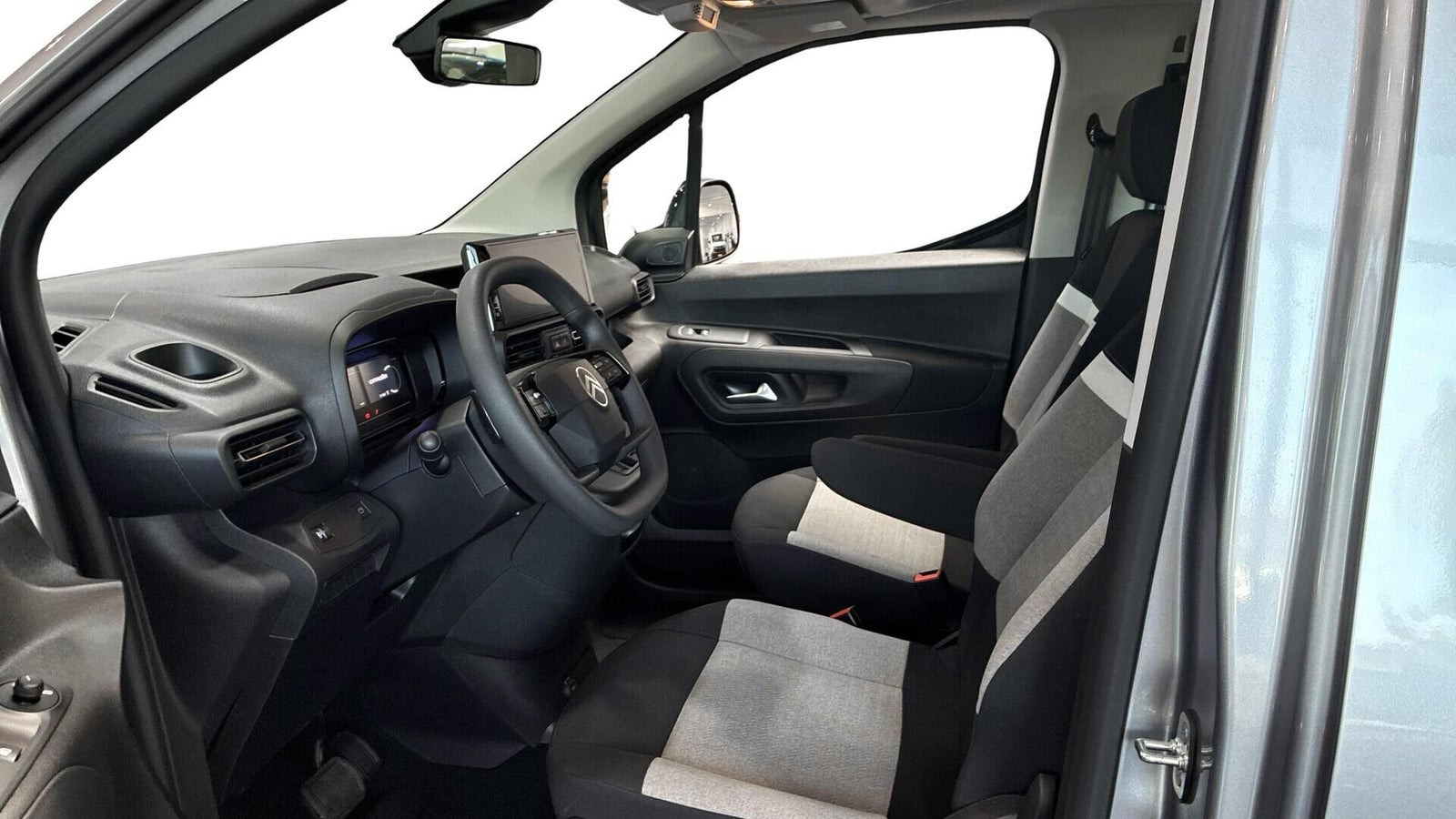 Grå Citroën ë-Berlingo fra 2025