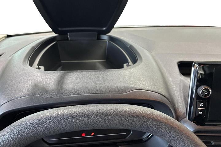 Grå Citroën ë-Berlingo fra 2025