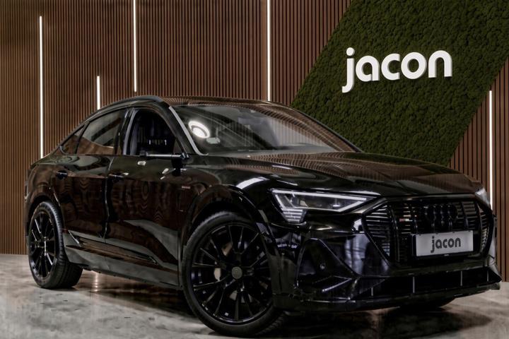 Sort Audi e-tron fra 2021