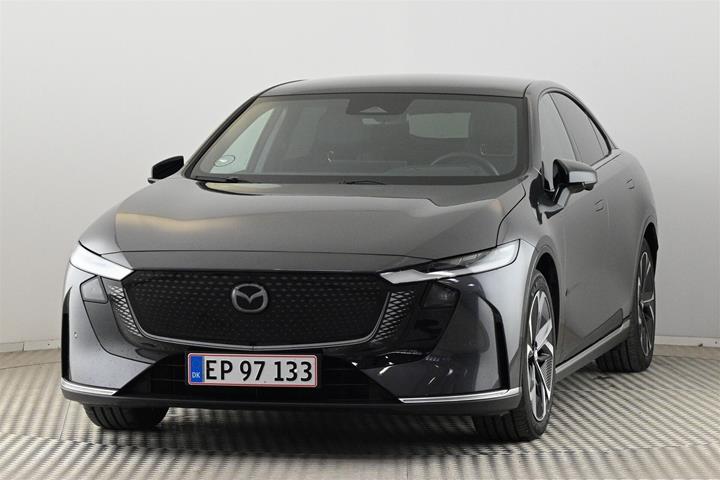 Grå Mazda 6e fra 2026