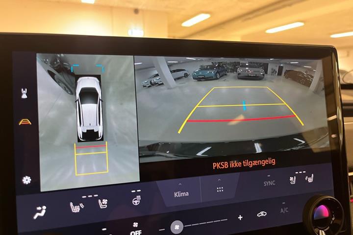 Blå Toyota BZ4X fra 2026