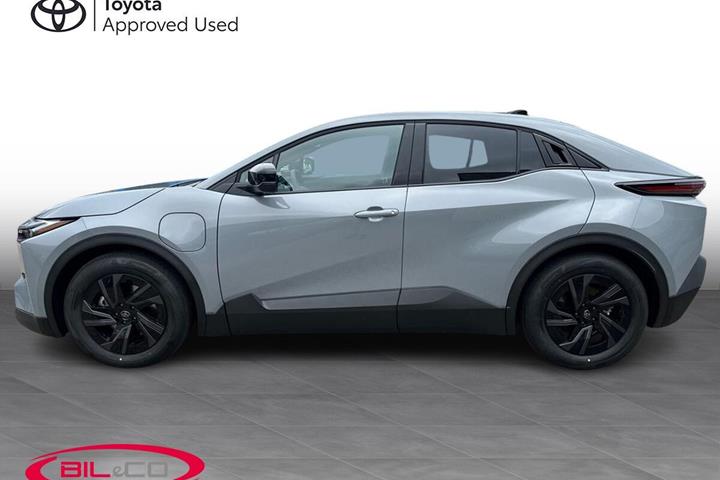 Grå Toyota Toyota C-HR+ fra 2026