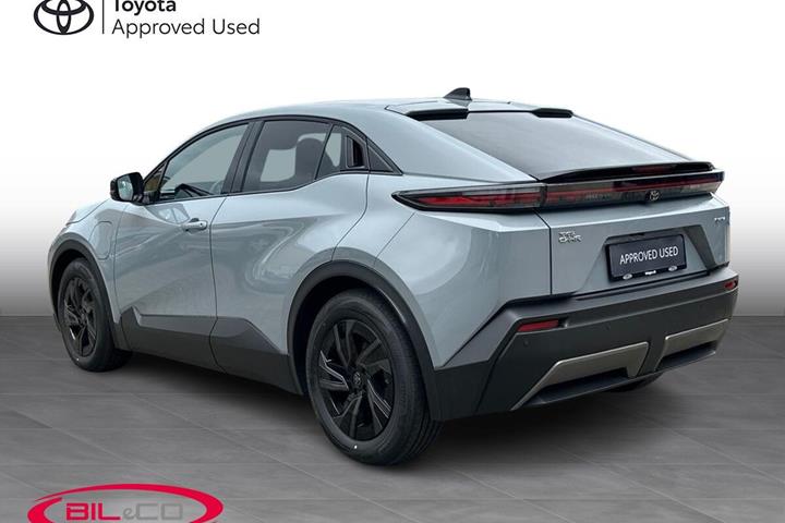 Grå Toyota Toyota C-HR+ fra 2026