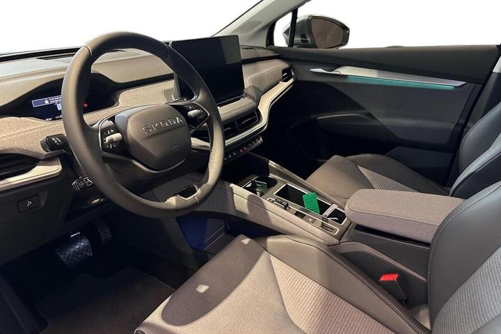 Grå Skoda Enyaq fra 2026