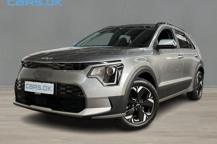 Grå Kia Niro EV fra 2026 set udefra