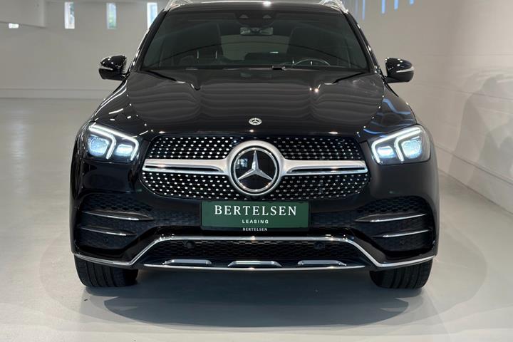 Sort Mercedes GLE350 de fra 2021