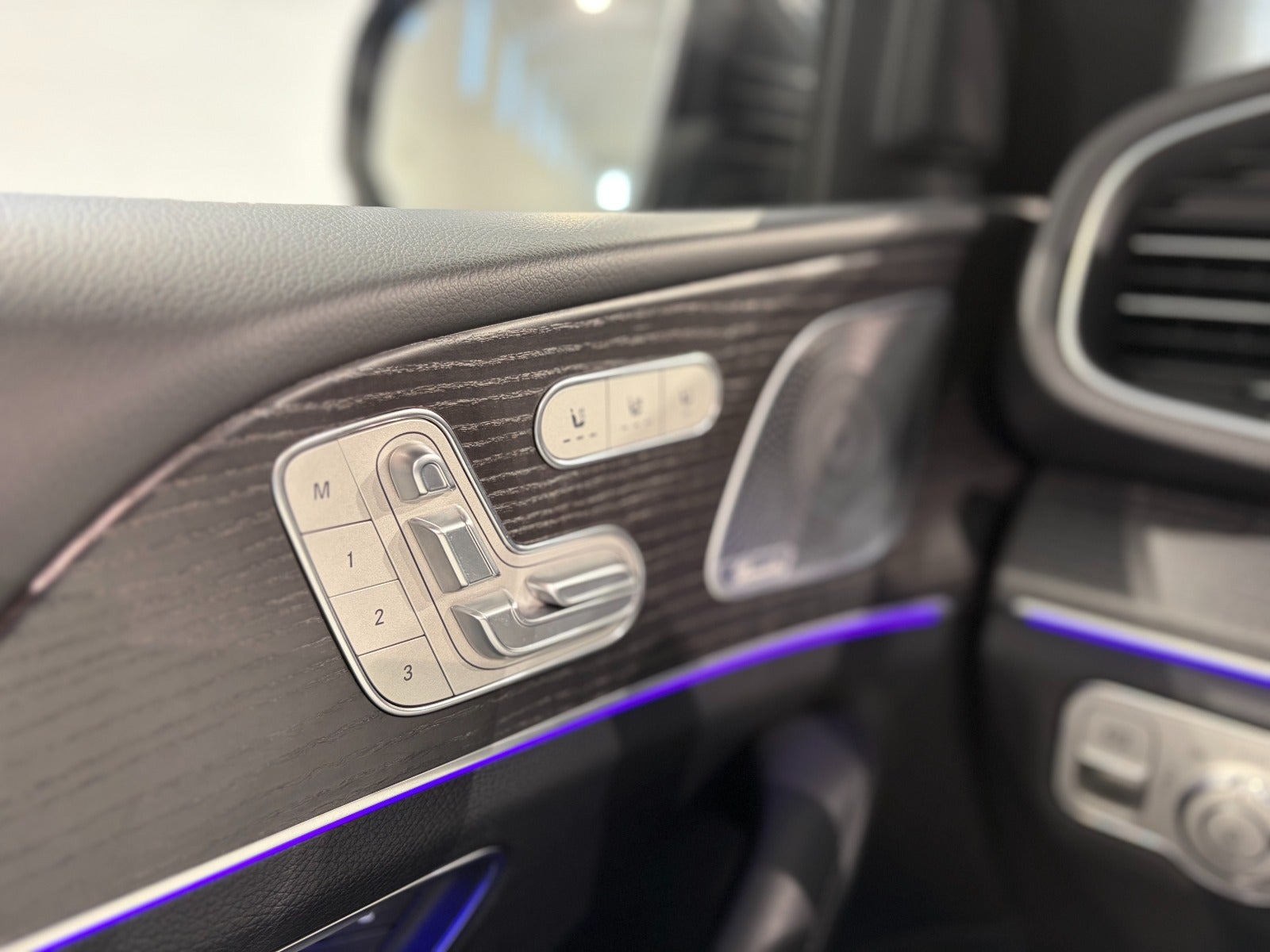 Sort Mercedes GLE350 de fra 2021