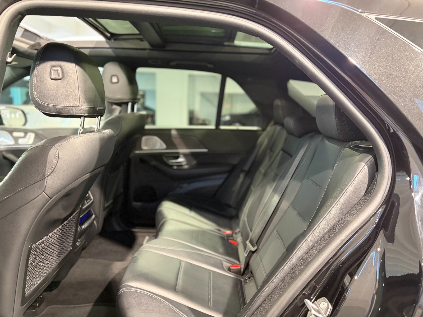 Sort Mercedes GLE350 de fra 2021