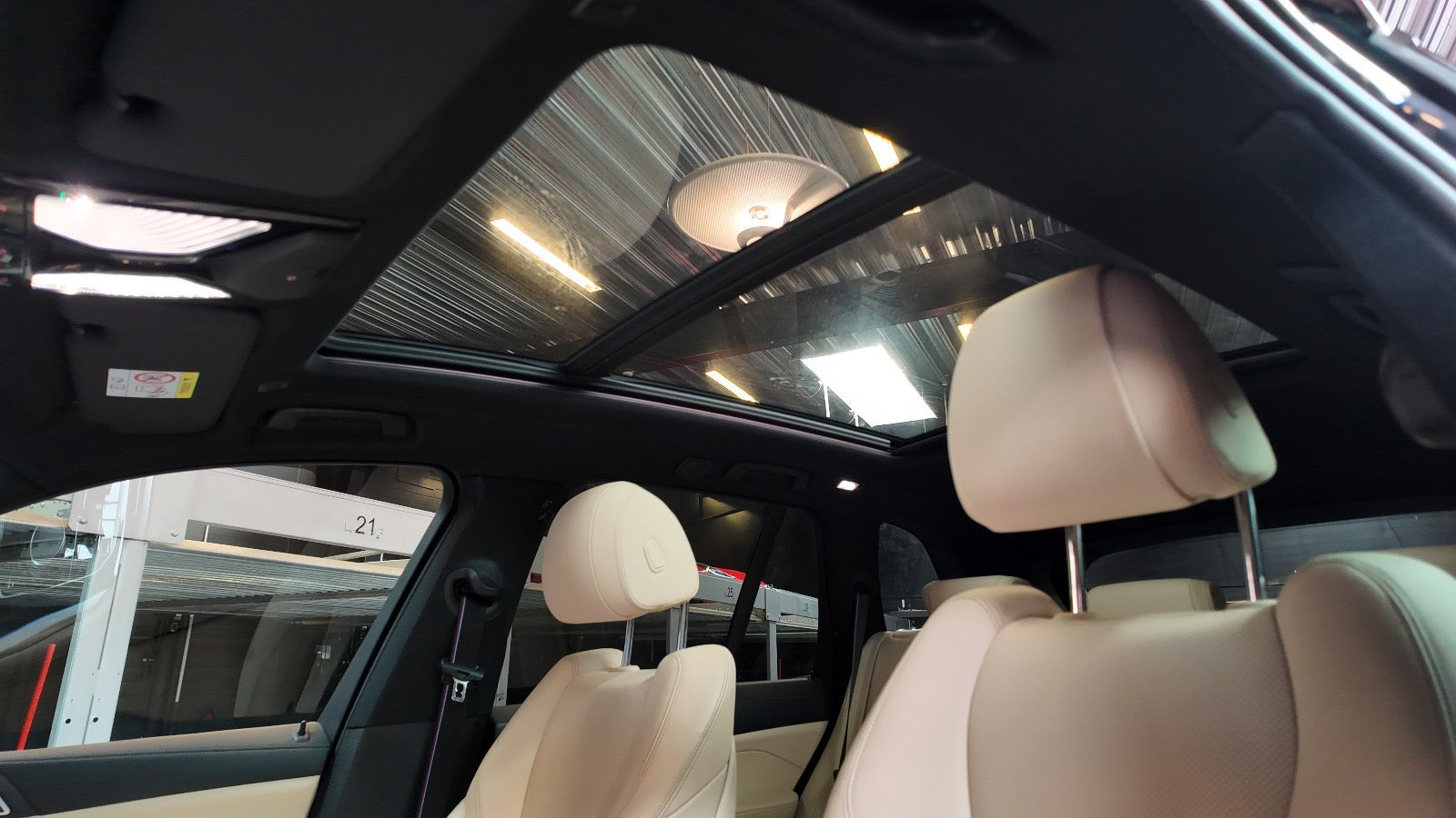 Sort BMW X5 fra 2022