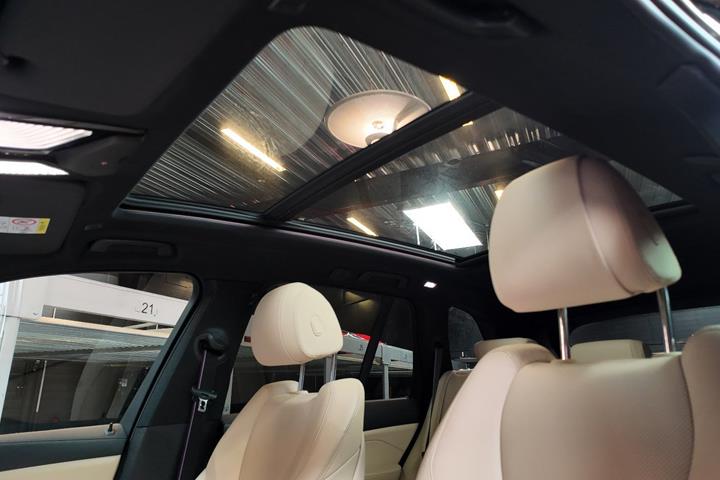 Sort BMW X5 fra 2022