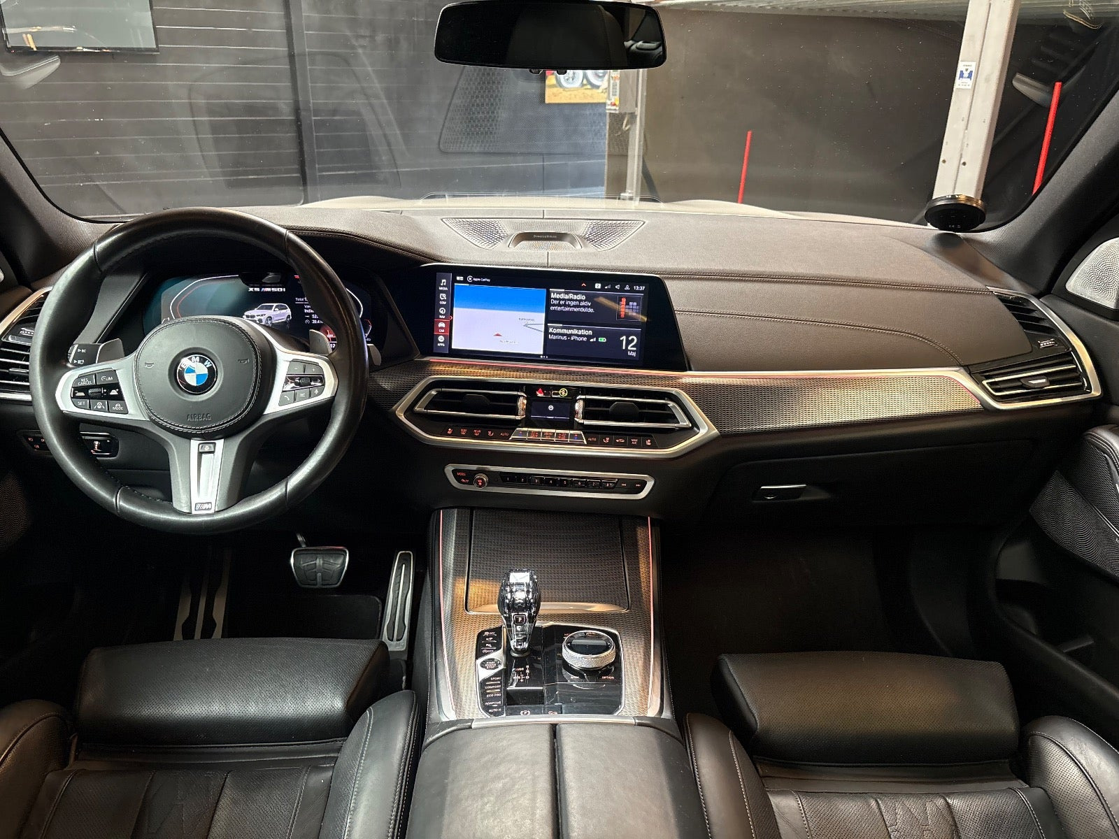 Hvid BMW X5 fra 2019