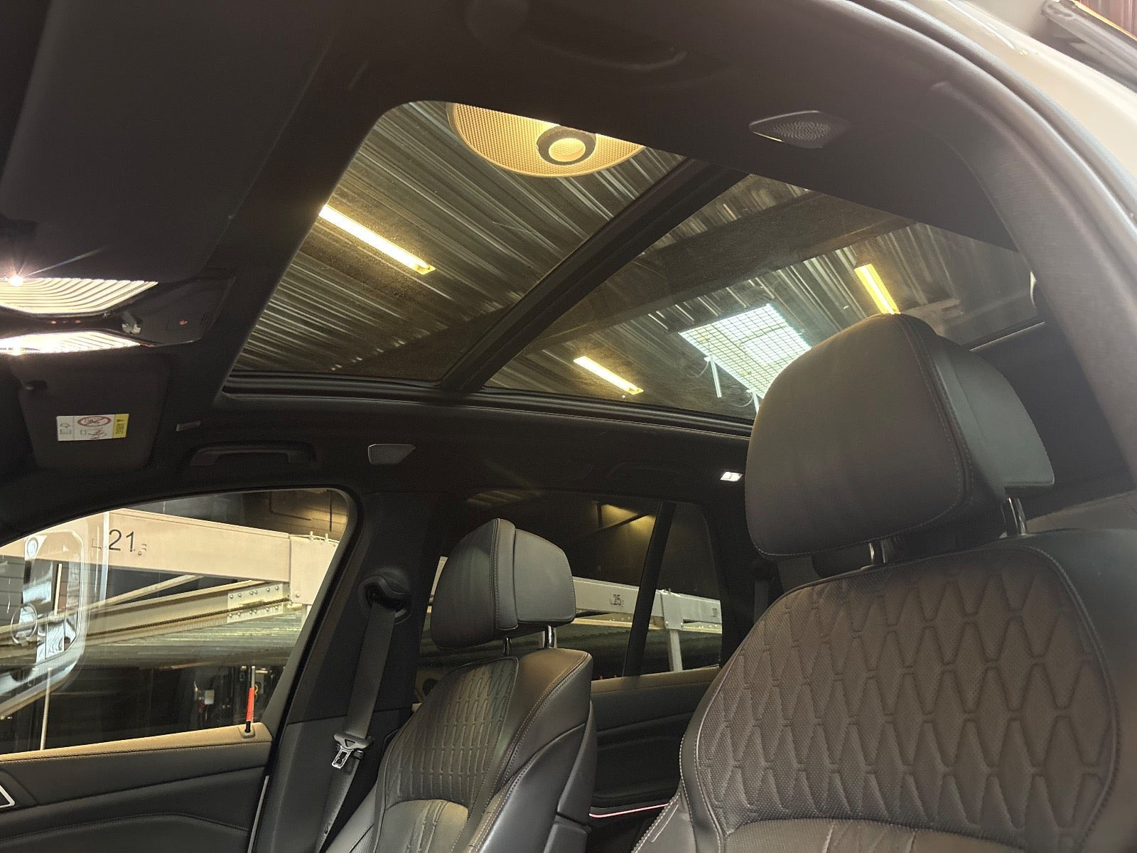 Hvid BMW X5 fra 2019