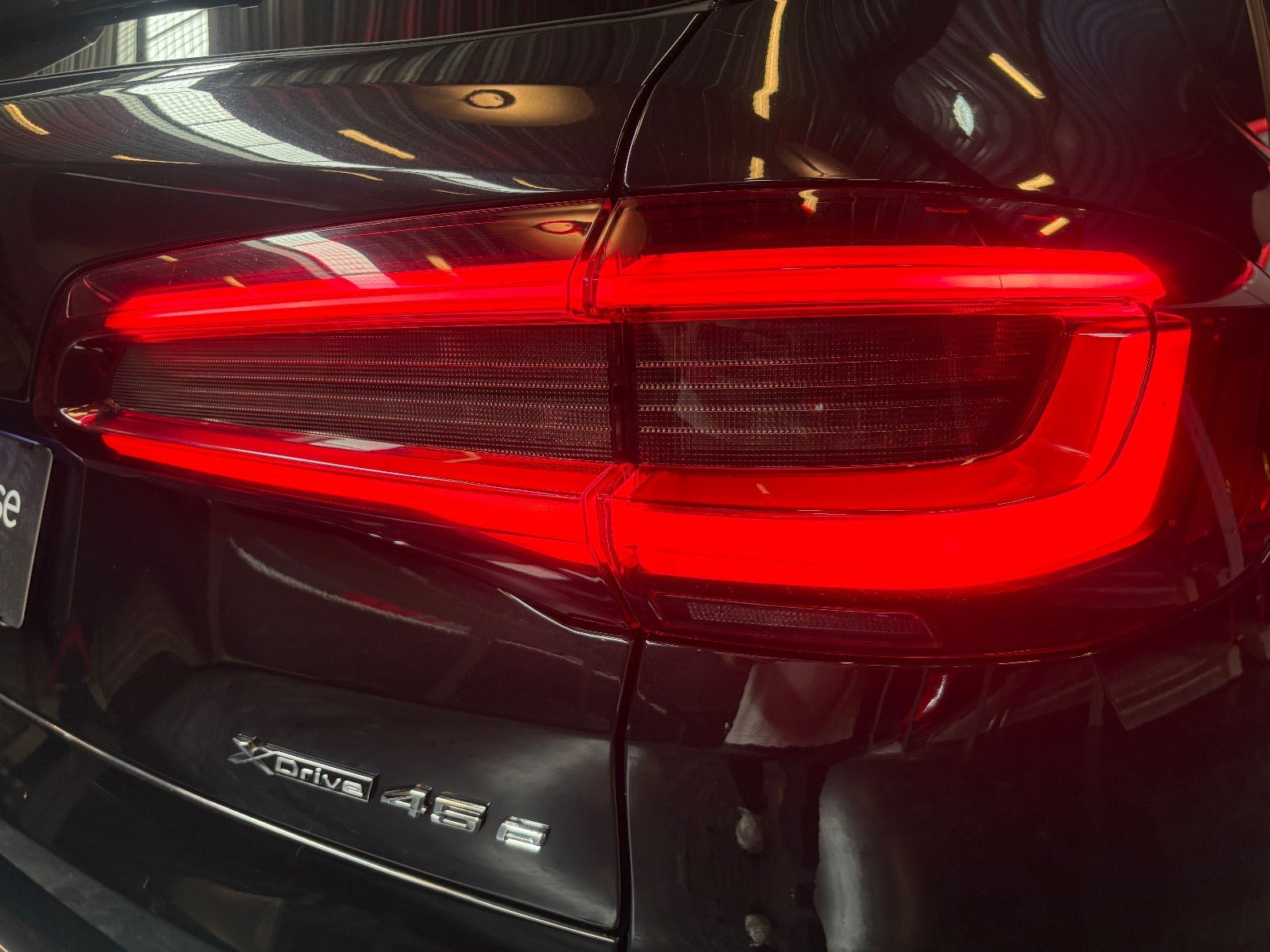 Sort BMW X5 fra 2023
