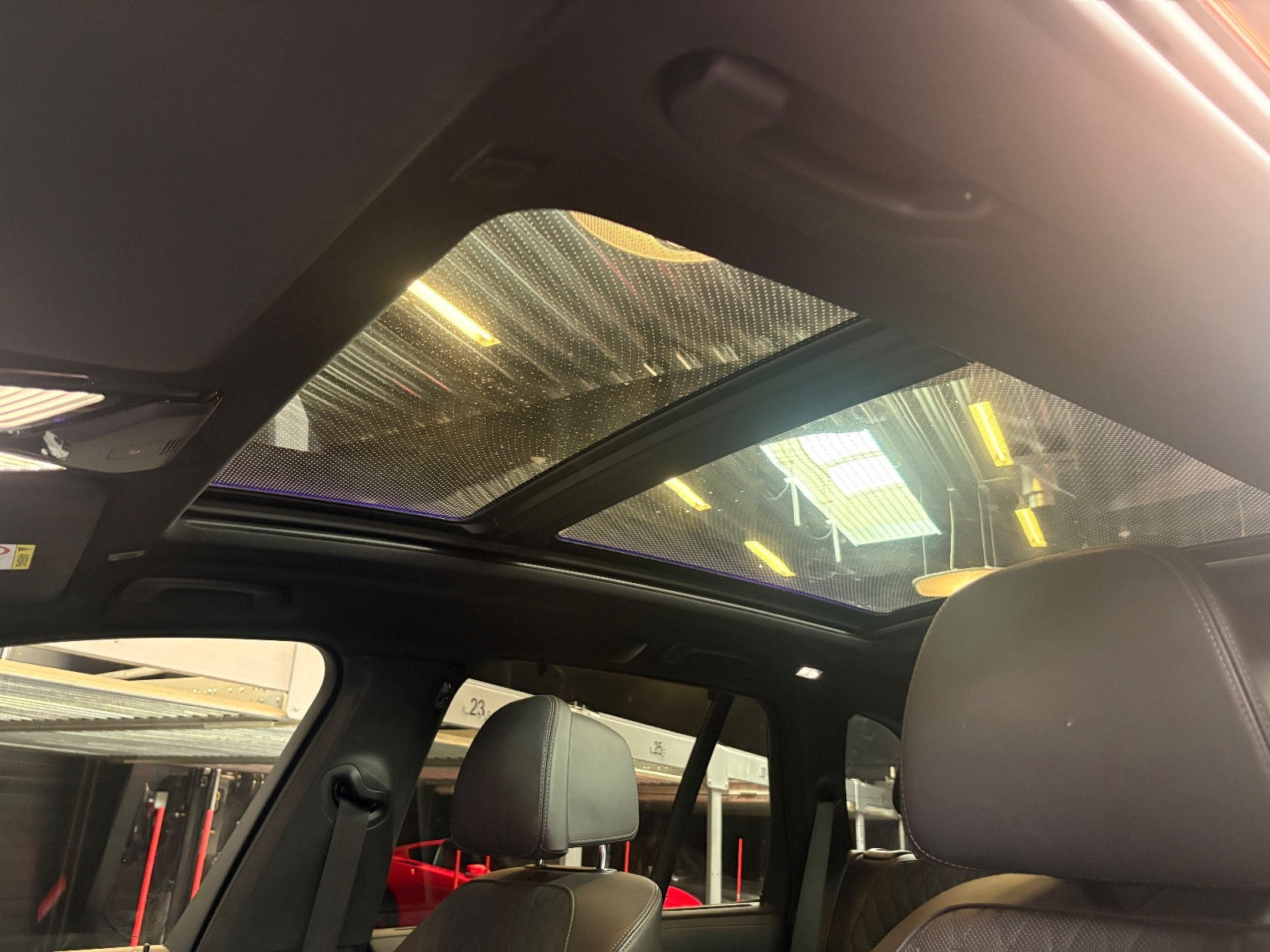 Sort BMW X5 fra 2023