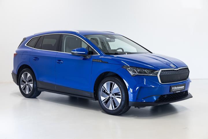 Blå Skoda Enyaq fra 2022