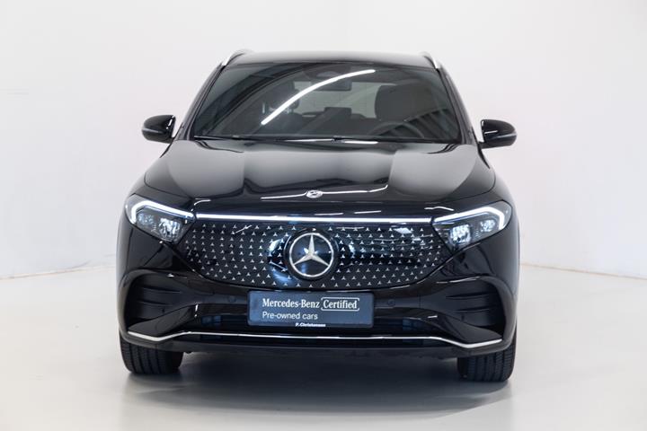 Sort Mercedes EQA350 fra 2024