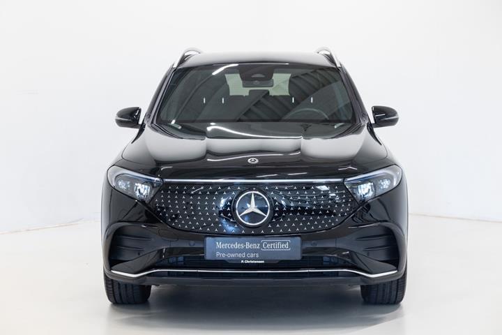 Sort Mercedes EQB250+ fra 2024
