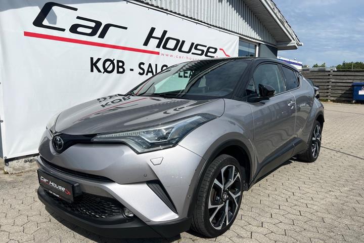 Sølv Toyota C-HR fra 2016